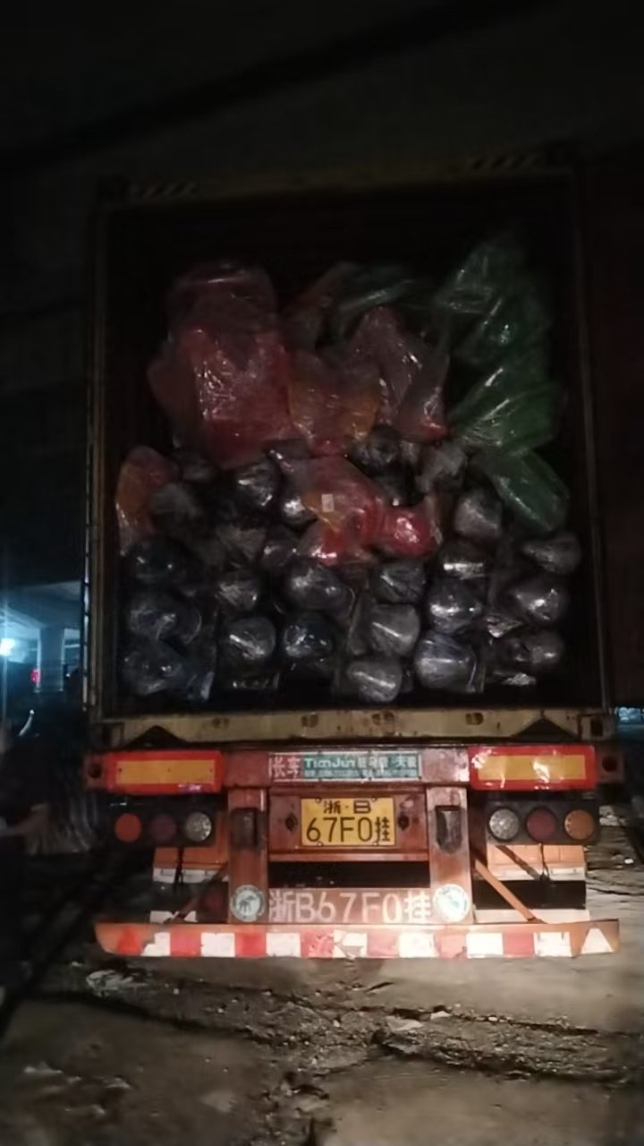 Two Containers of Playground Combination Slides Loaded and Shipped to Qatar playground slides Qatar container loading